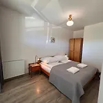 Old Town Apt Kacik Street K10
